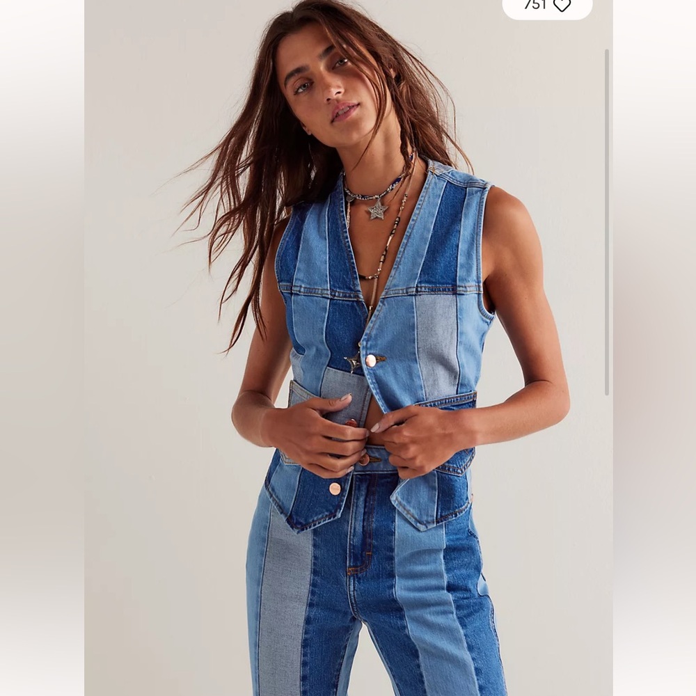 Lainey Wilson X Wrangler patchwork vest size large